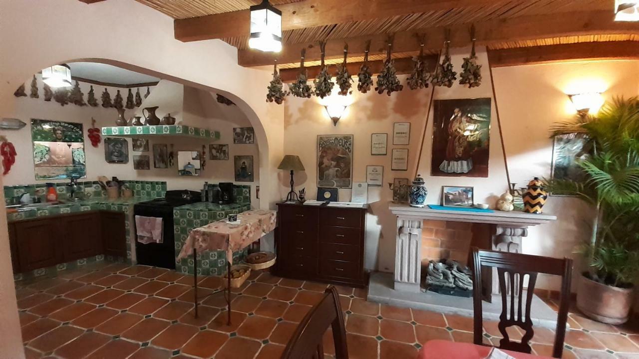 Casa Frida B&B San Miguel de Allende Buitenkant foto